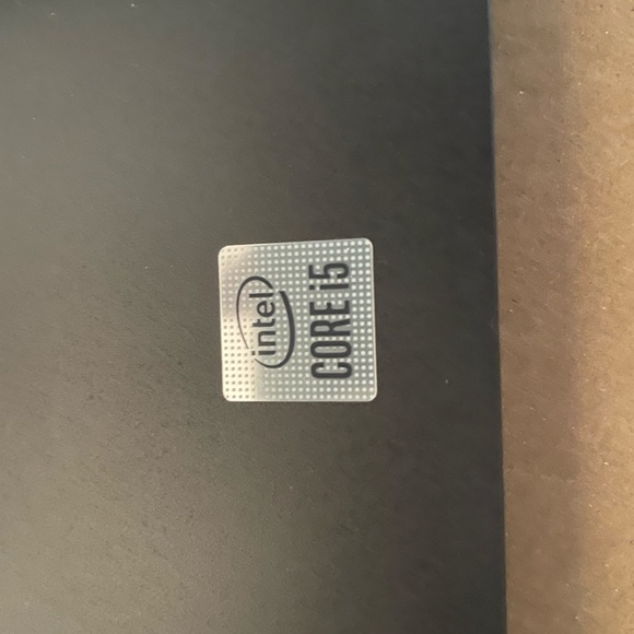 Dell Inspiron 15 Laptop Computer - Picture 5 of 12